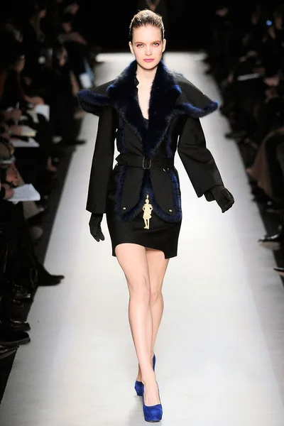 Look 7